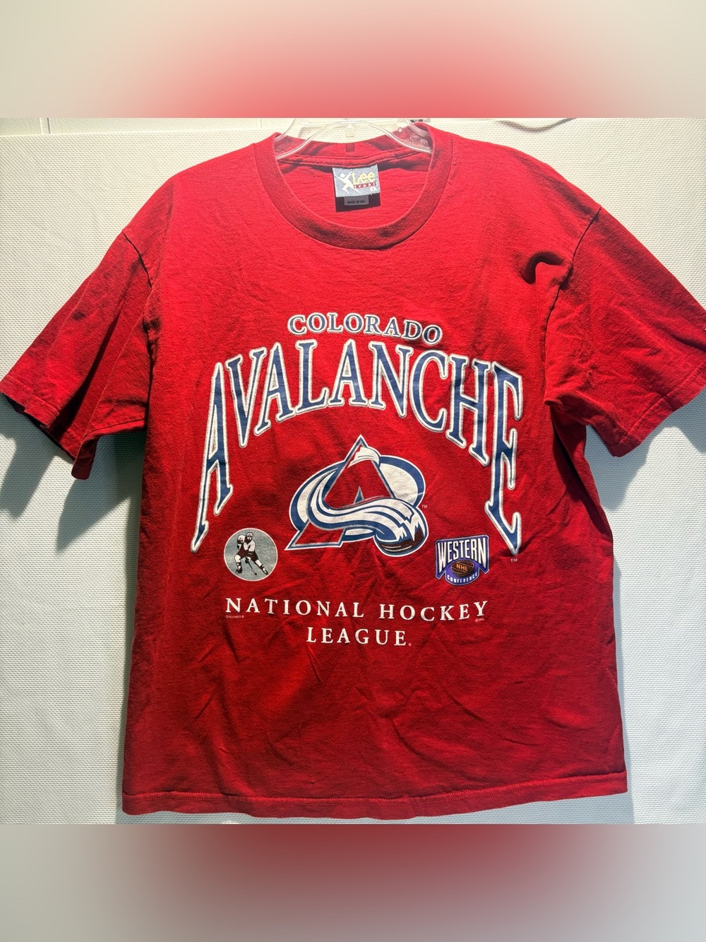 Vintage 1995 Colorado Avalanche T-Shirt Lee NHL